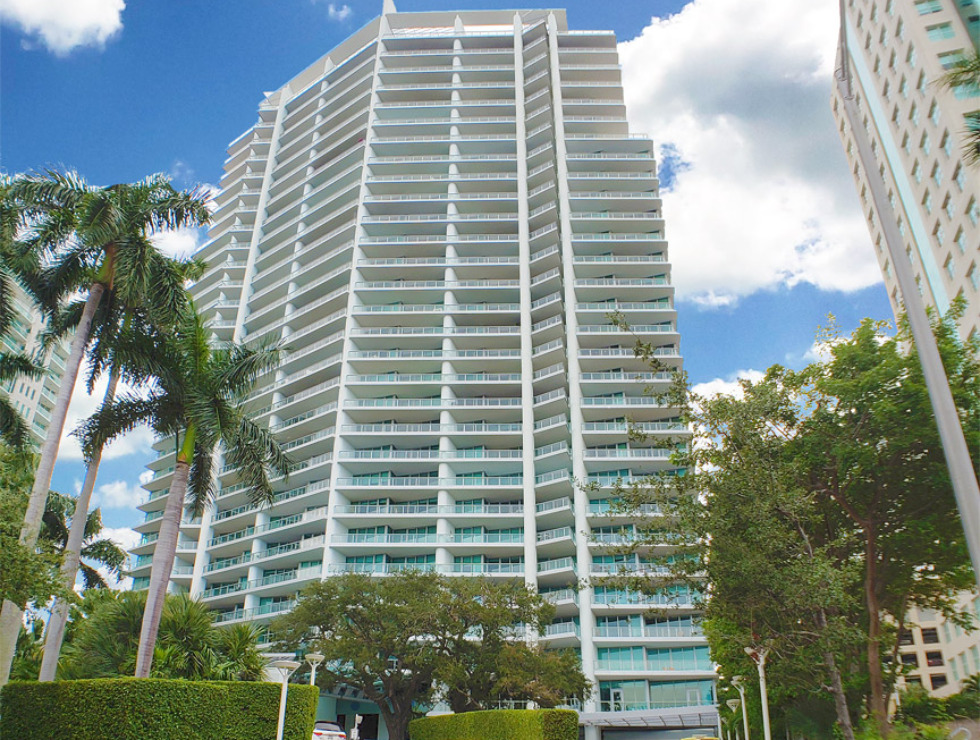 southern-vertical-construction-grovenor-house-coconut-grove
